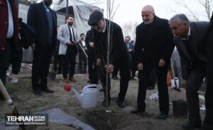 مراسم سومین آیین کاشت نهال صلح و دوستی 37