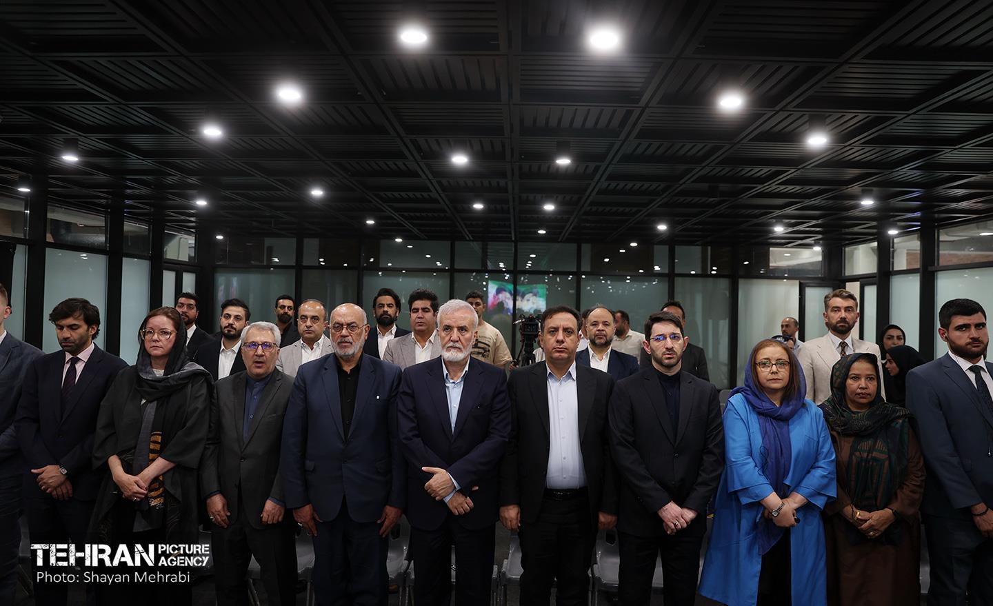 نمایشگاه-آثار-منتخب-فستیوال-بین-المللی-نقاشی-کودکان-رنگ-بهشت-56